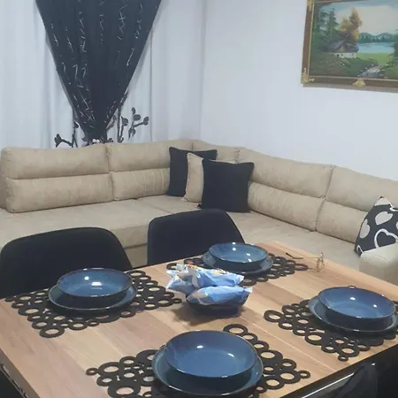 Me Qera Apartamento *